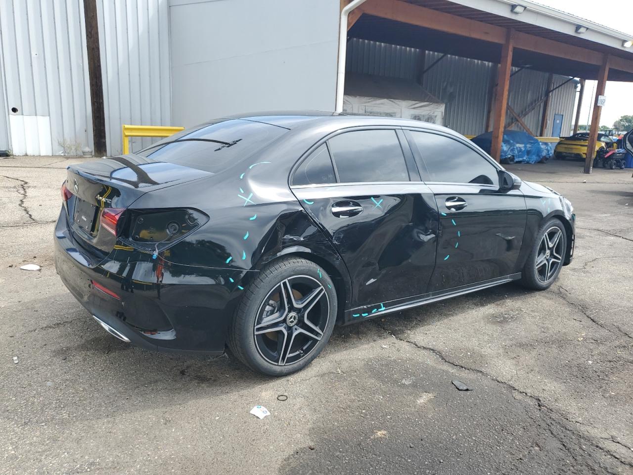 MERCEDES-BENZ A-CLASS 220 4MATIC