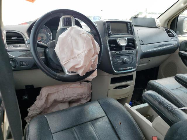 2016 CHRYSLER TOWN & COU - 2C4RC1BG3GR267969