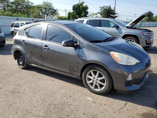 Vin: jtdkdtb32d1047116, lot: 62100565, toyota prius 20134