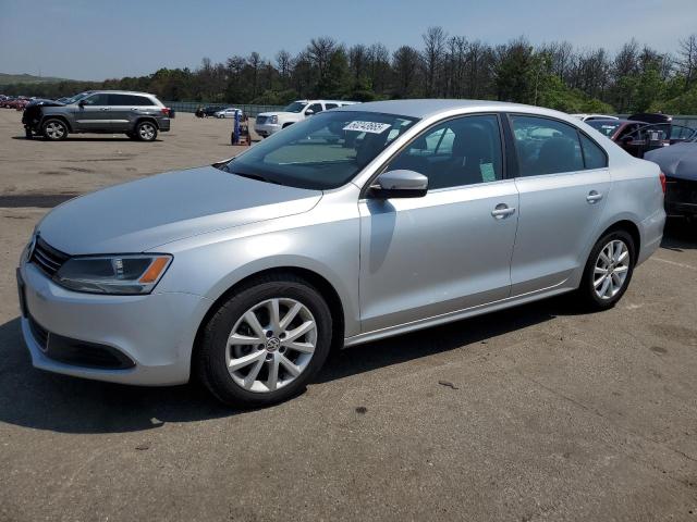 VOLKSWAGEN JETTA SE