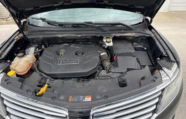 2016 LINCOLN MKC SELECT 5LMCJ2C96GUJ04570