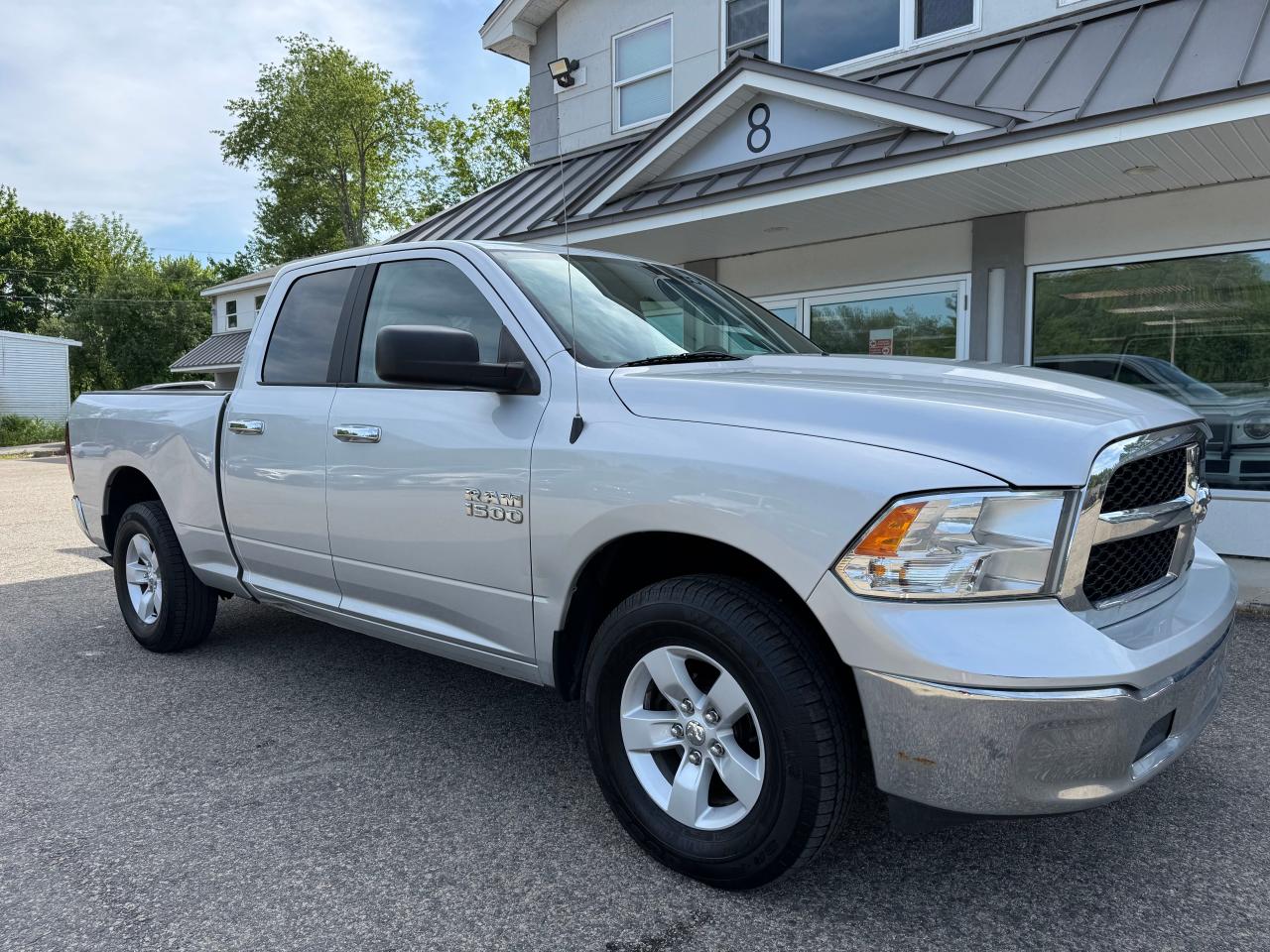 RAM 1500 SLT