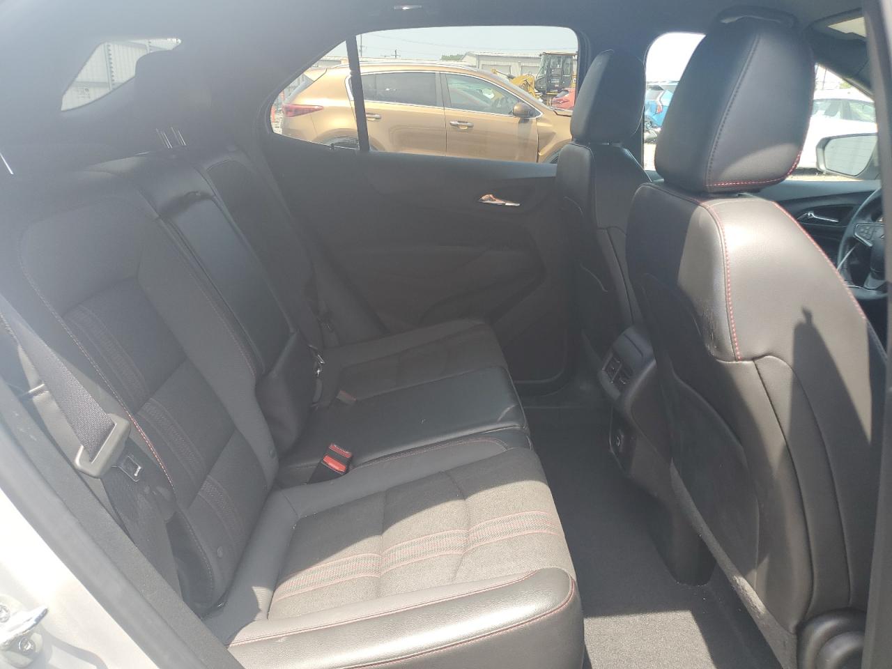 CHEVROLET EQUINOX RS