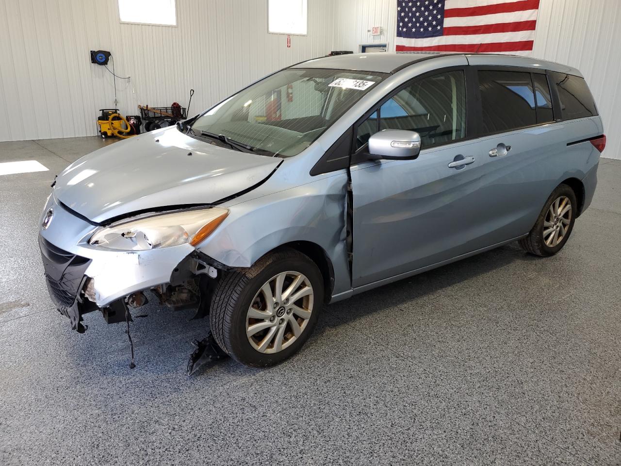MAZDA 5