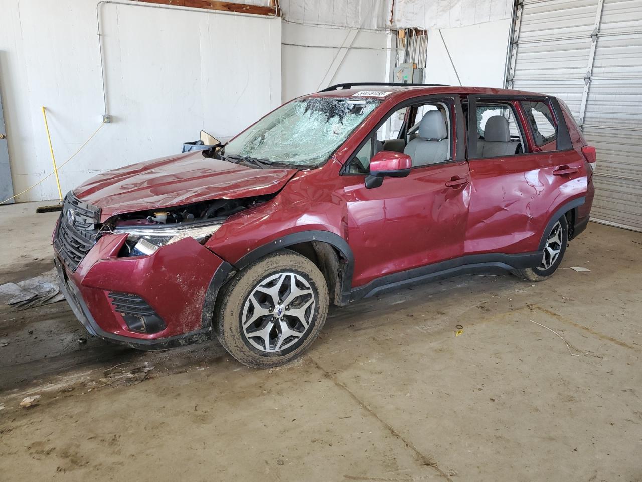 SUBARU FORESTER PREMIUM