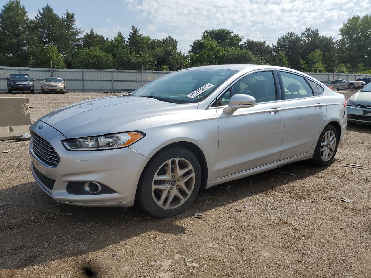 FORD FUSION SE