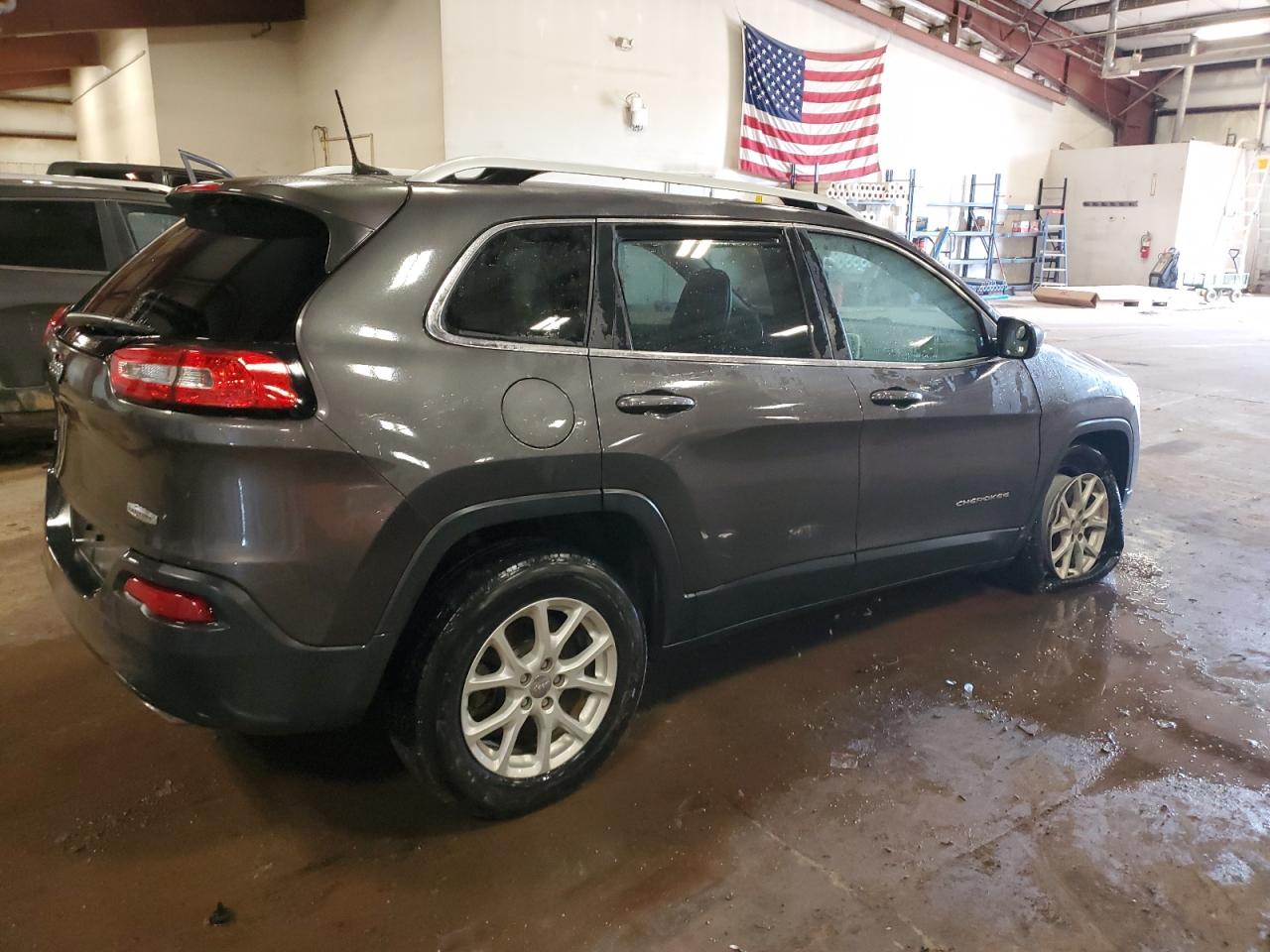 JEEP GRAND CHEROKEE LATITUDE PLUS