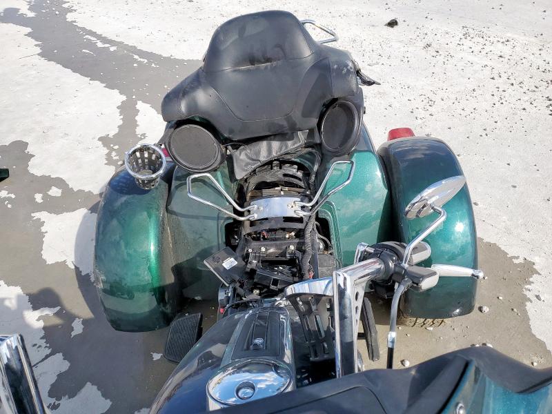 2021 HARLEY-DAVIDSON FLHTCUTG 1HD1MAF17MB855883