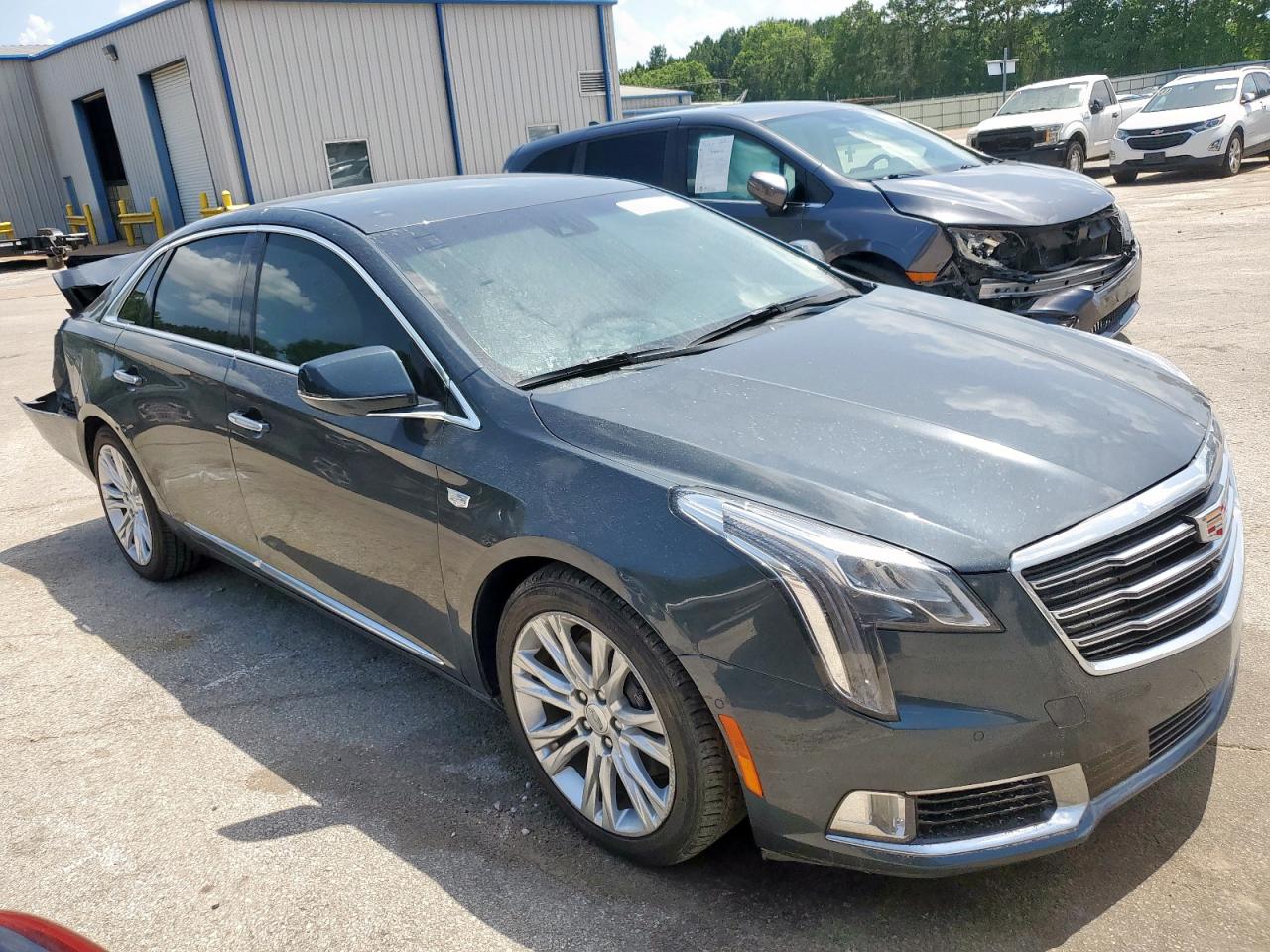 CADILLAC XTS LUXURY