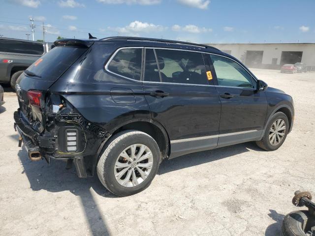Vin: 3vv3b7ax1jm082817, lot: 61908695, volkswagen tiguan se 20183