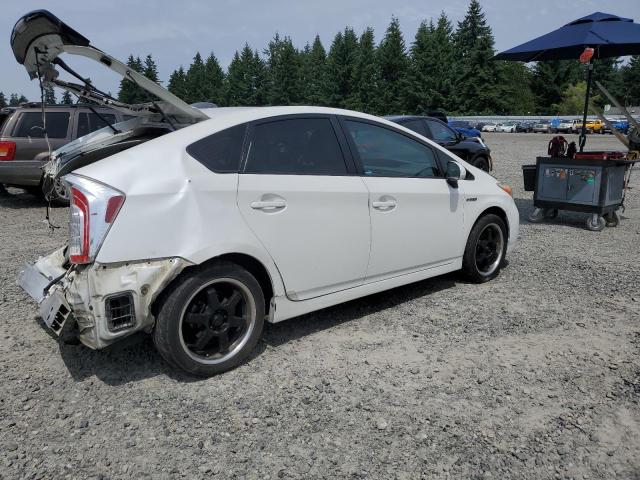 Vin: jtdkn3du8d5613954, lot: 62373255, toyota prius 20133