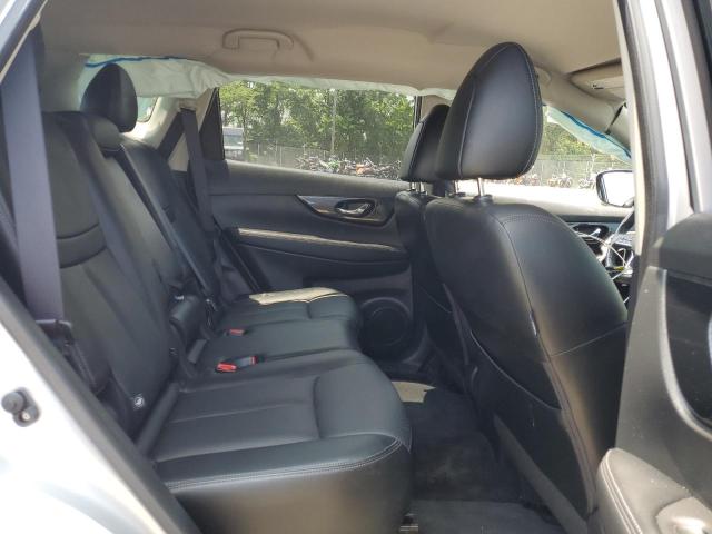 2017 NISSAN ROGUE S JN8AT2MV0HW284658