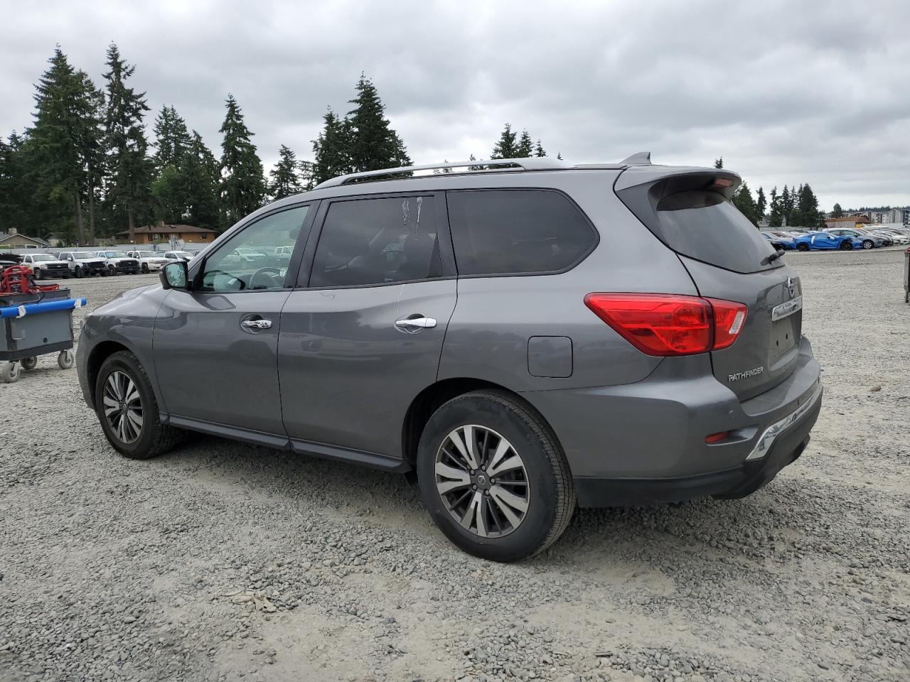Nissan Pathfinder 2019