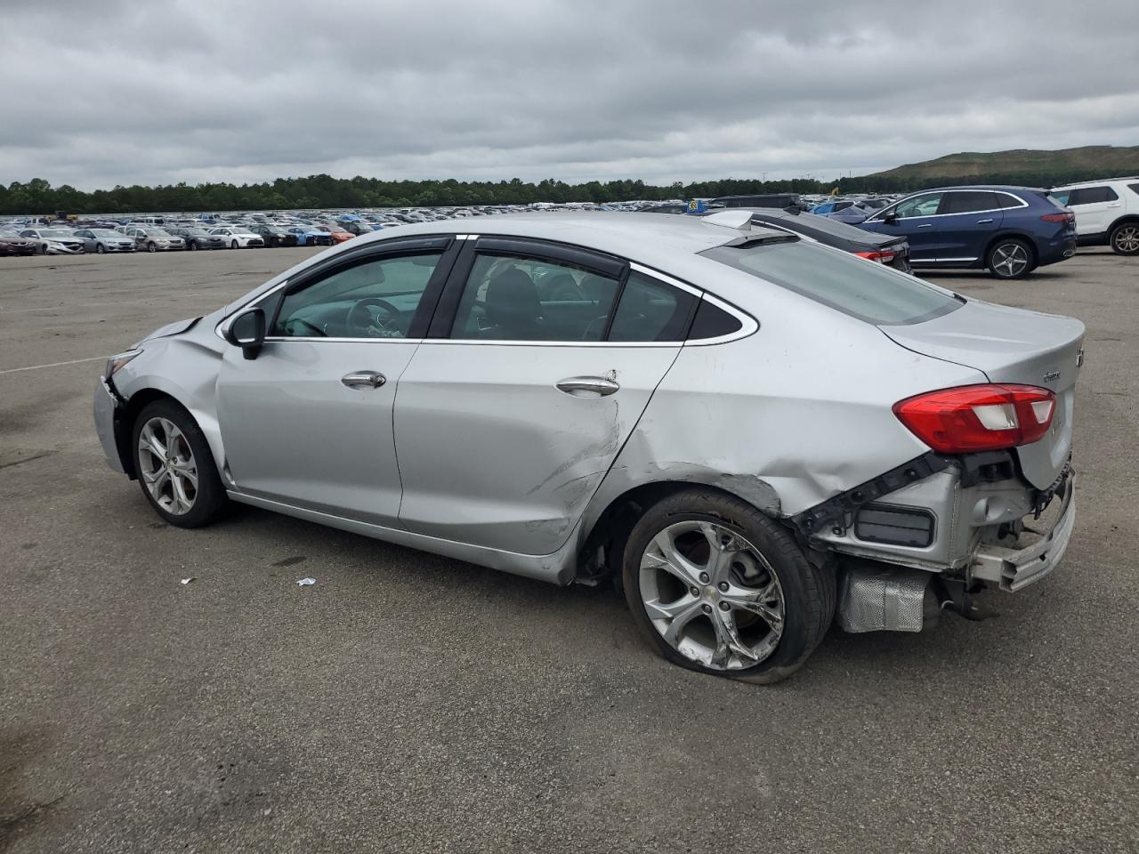 CHEVROLET CRUZE PREMIER