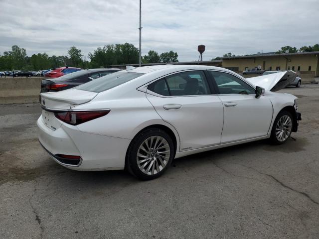 Vin: 58ae21b17lu011820, lot: 60638095, lexus es300 300h luxury 20203