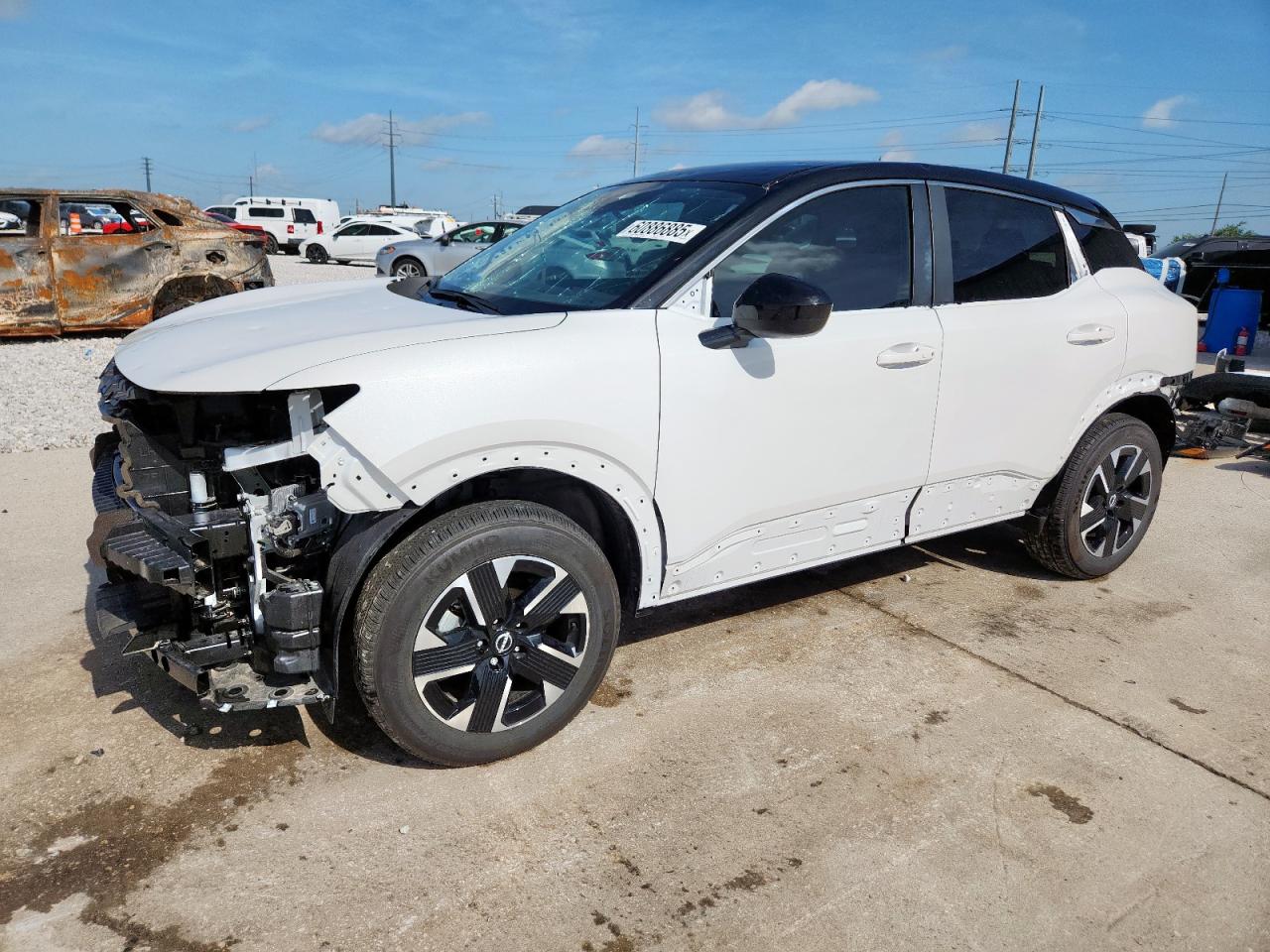 NISSAN KICKS SV