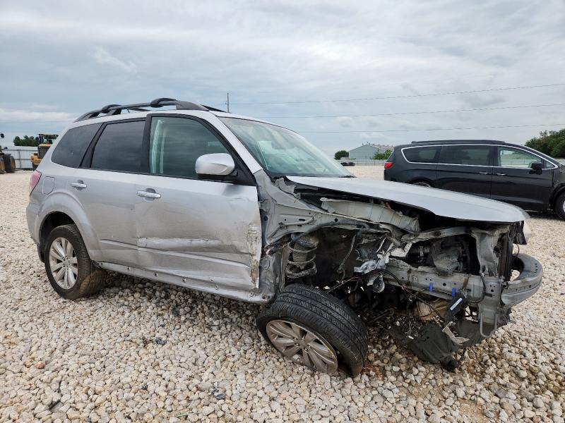 Vin: jf2shadc9dh417640, lot: 60470115, subaru forester 2.5x premium 20134