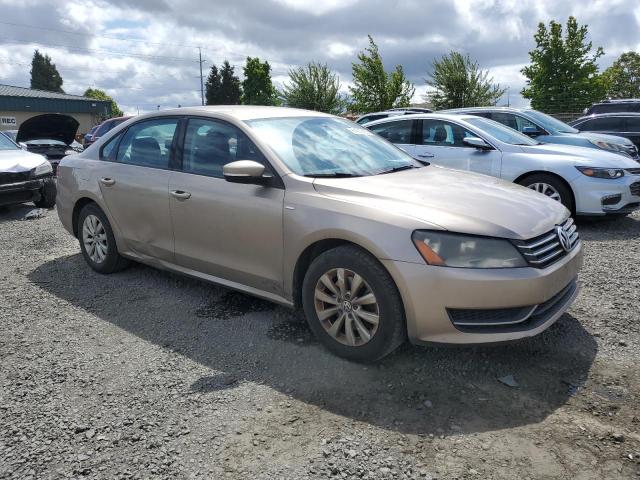 Vin: 1vwat7a35fc038230, lot: 61960685, volkswagen passat s 20154