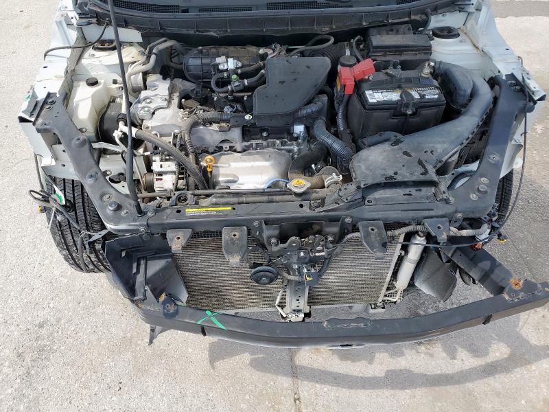 2015 NISSAN ROGUE SELE JN8AS5MT5FW652350