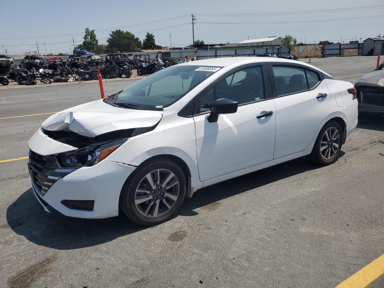 NISSAN VERSA S