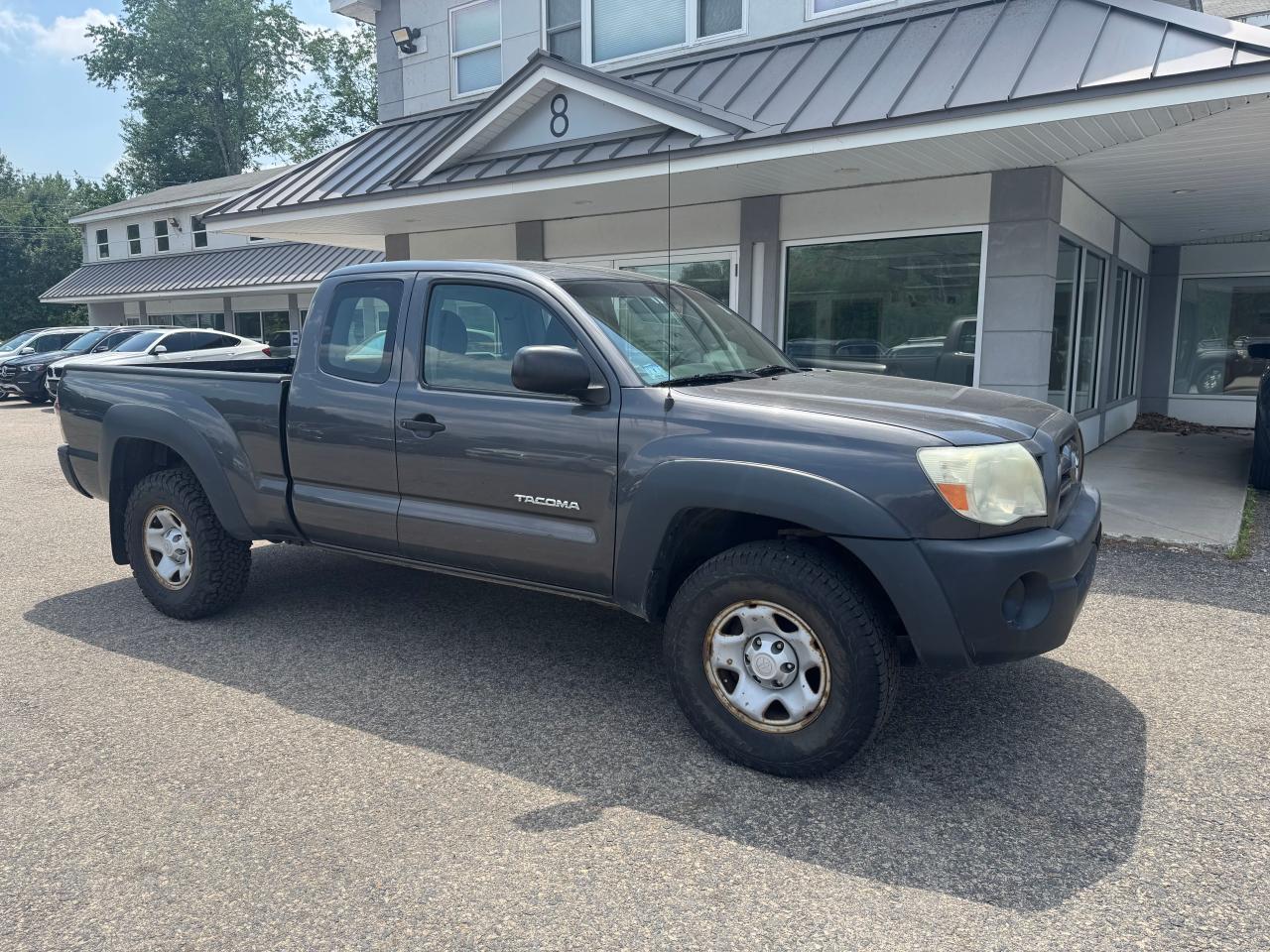 TOYOTA TACOMA ACCESS CAB