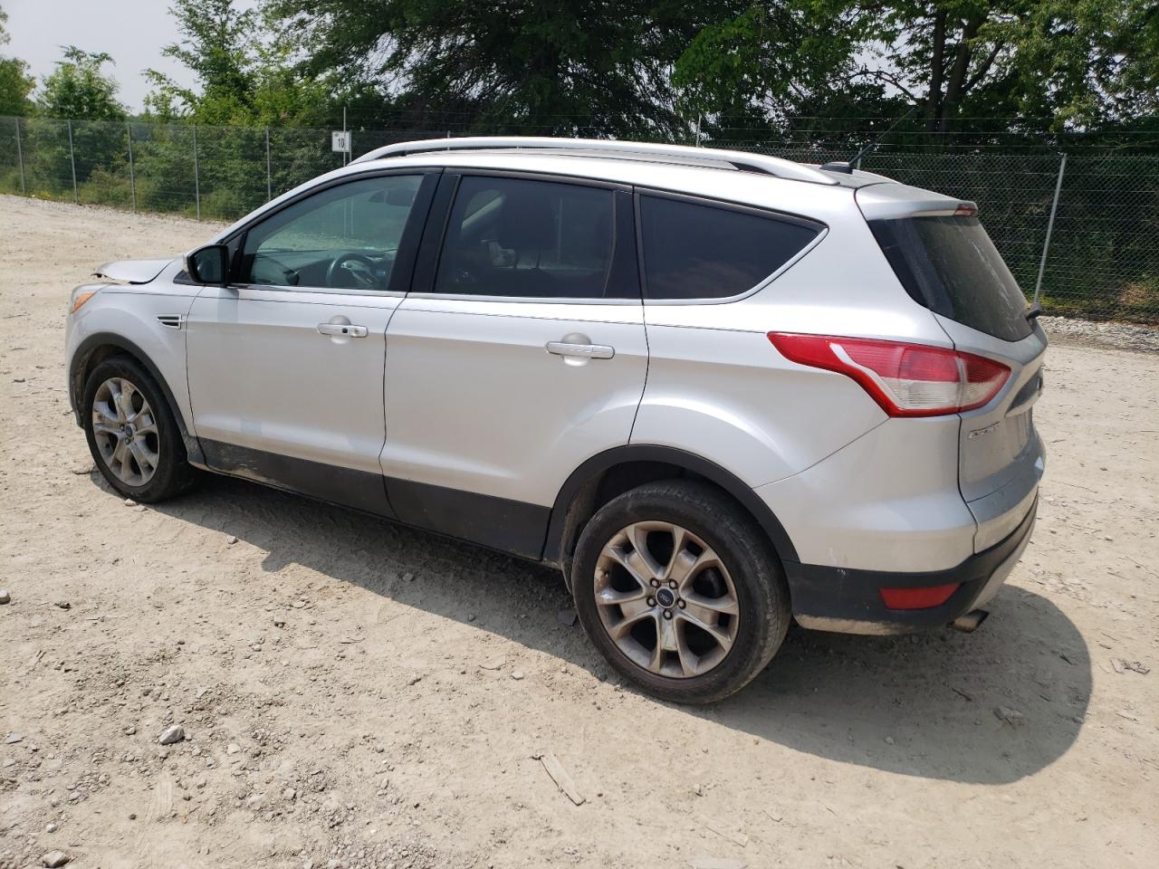 FORD ESCAPE TITANIUM