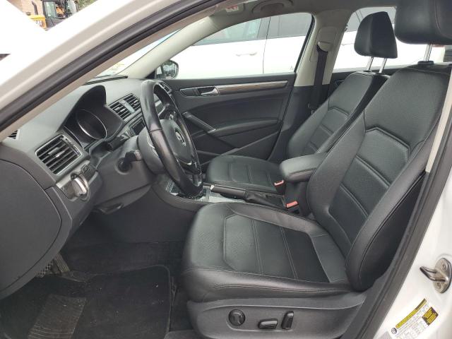 2016 VOLKSWAGEN PASSAT SE 1VWBT7A35GC063084