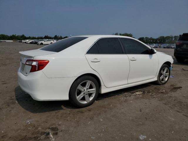 Vin: 4t1bf1fk7eu363851, lot: 59463185, toyota camry l 20143