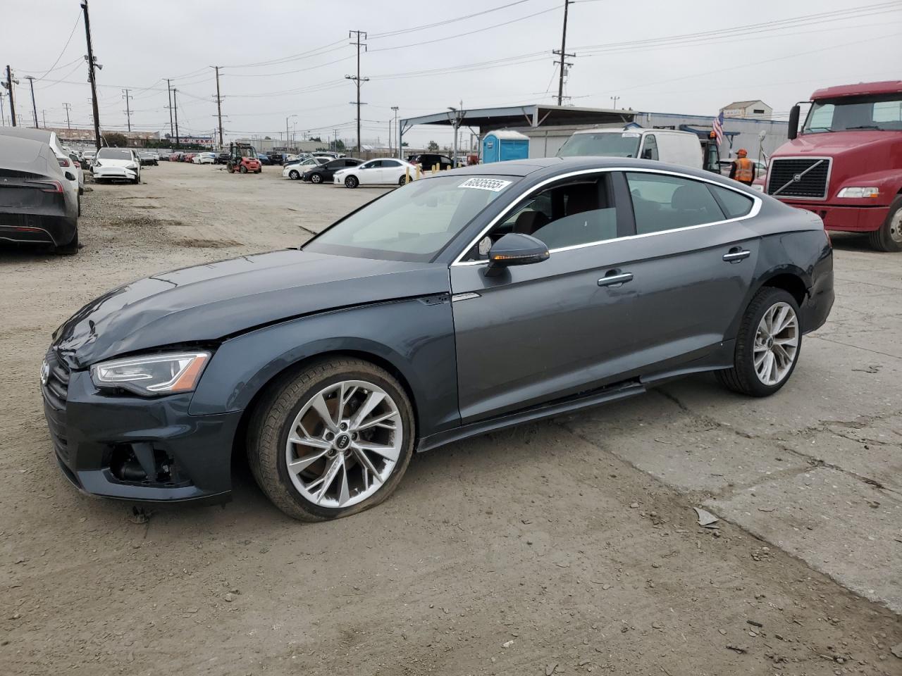 AUDI A5 PREMIUM 40
