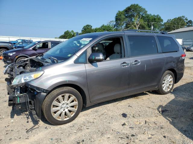 TOYOTA SIENNA XLE