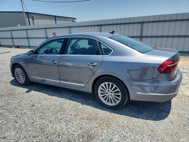 2017 VOLKSWAGEN PASSAT SE - 1VWBT7A32HC019903