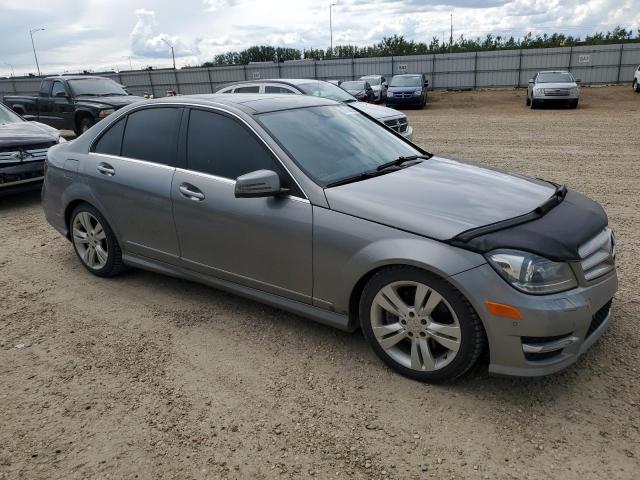 Vin: wddgf8bb9ca632381, lot: 63055425, mercedes-benz c-class 300 4matic 20124
