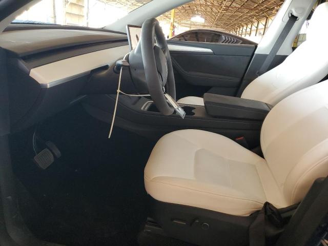 2024 TESLA MODEL Y - 7SAYGDEE9RA320636