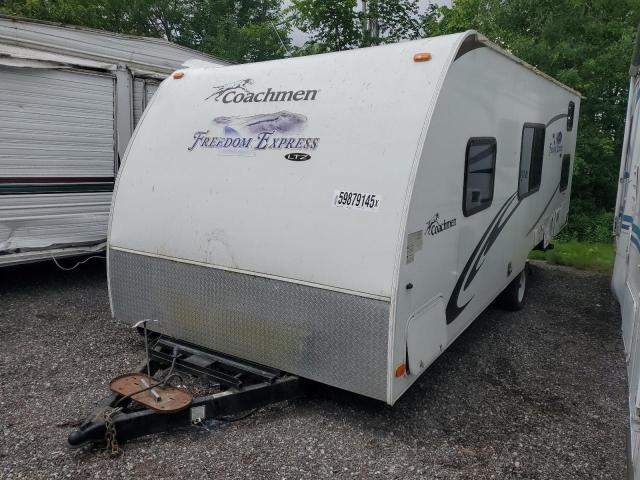 COACH FREEDOM EX 2011 white   5ZT2FEMB2BA002988 photo #3