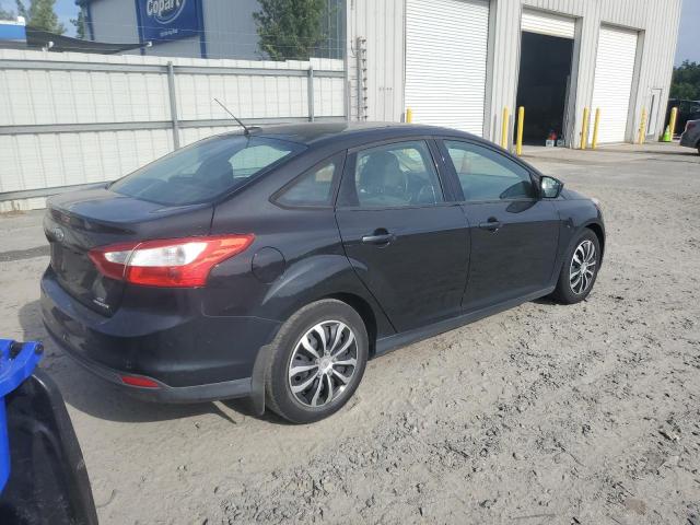 Vin: 1fahp3f22cl406508, lot: 62270415, ford focus se 20123