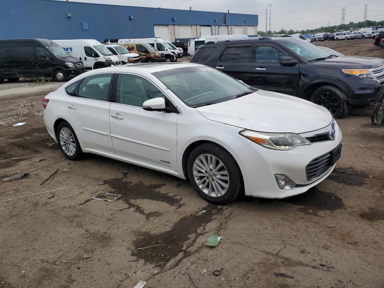 TOYOTA AVALON HYBRID