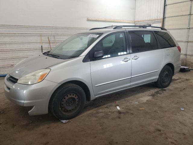 TOYOTA SIENNA CE