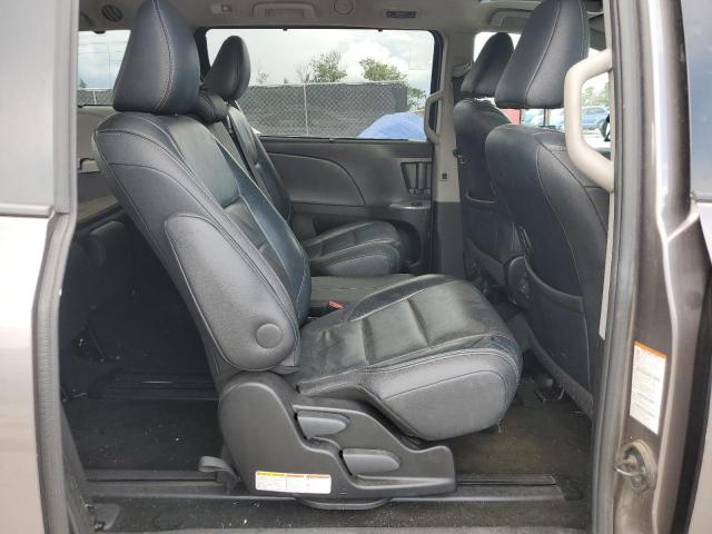 2016 TOYOTA SIENNA SE 5TDXK3DC4GS749888