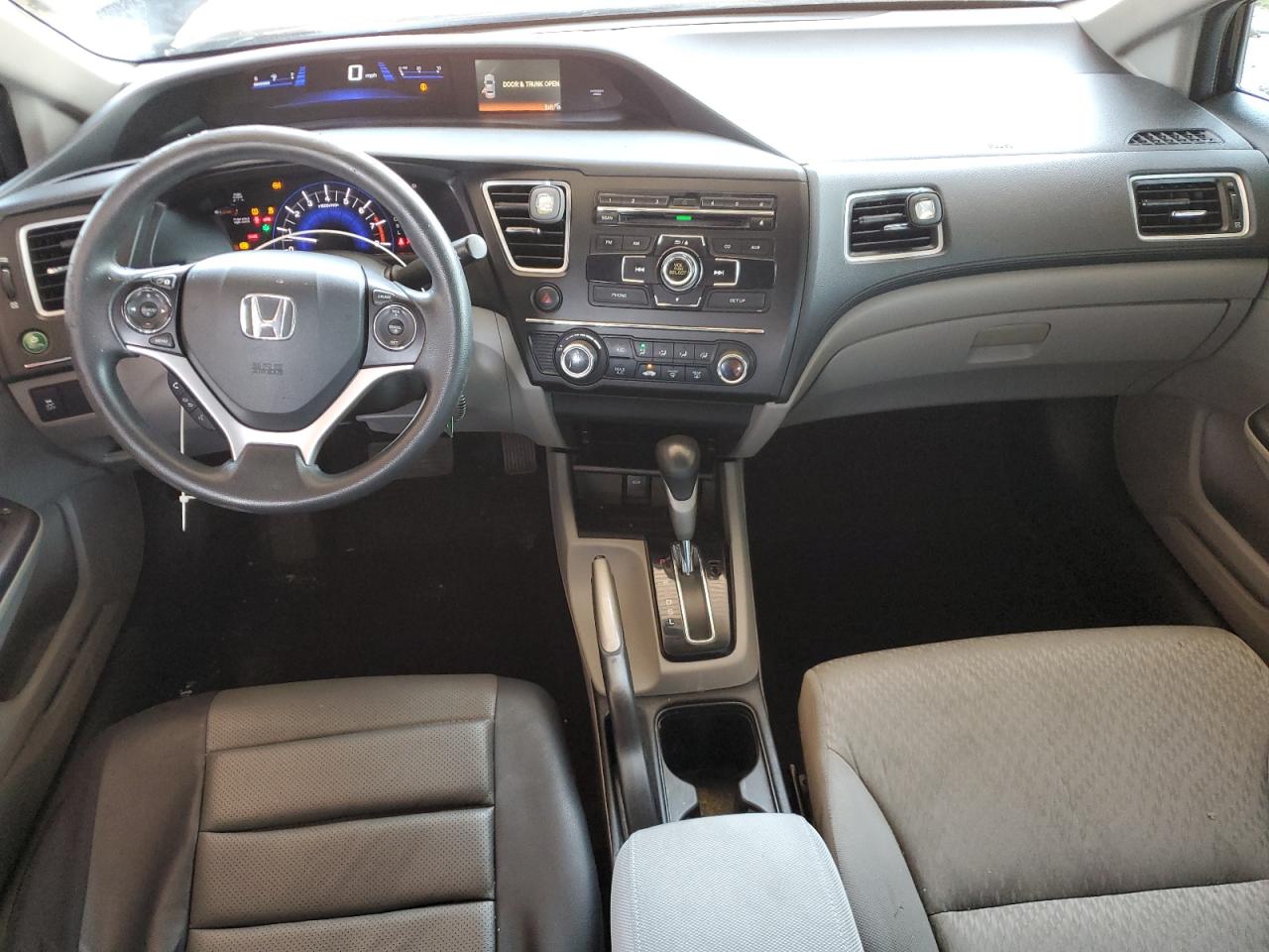 Honda Civic lx 2015