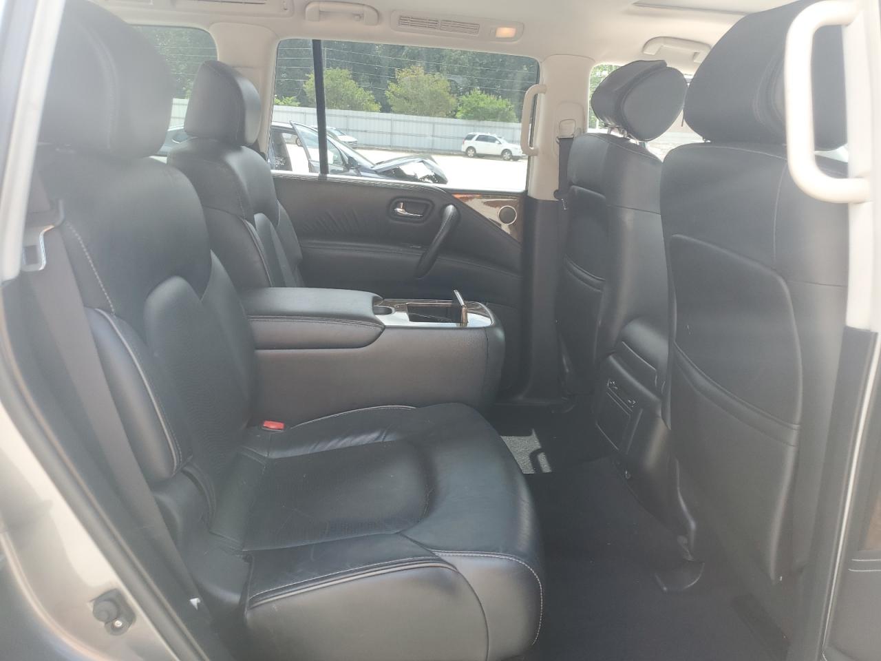 INFINITI QX80 BASE