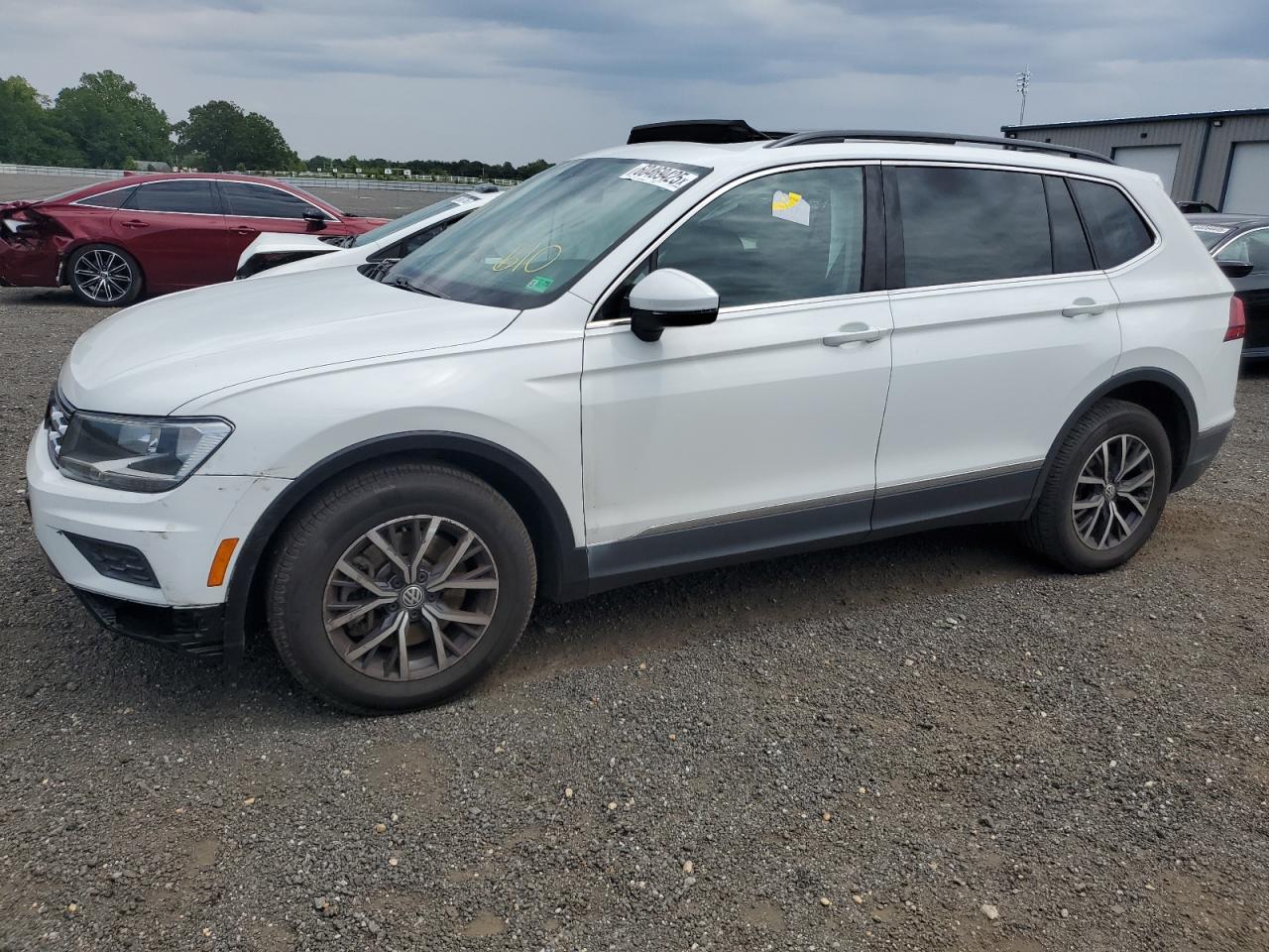 VOLKSWAGEN TIGUAN SE