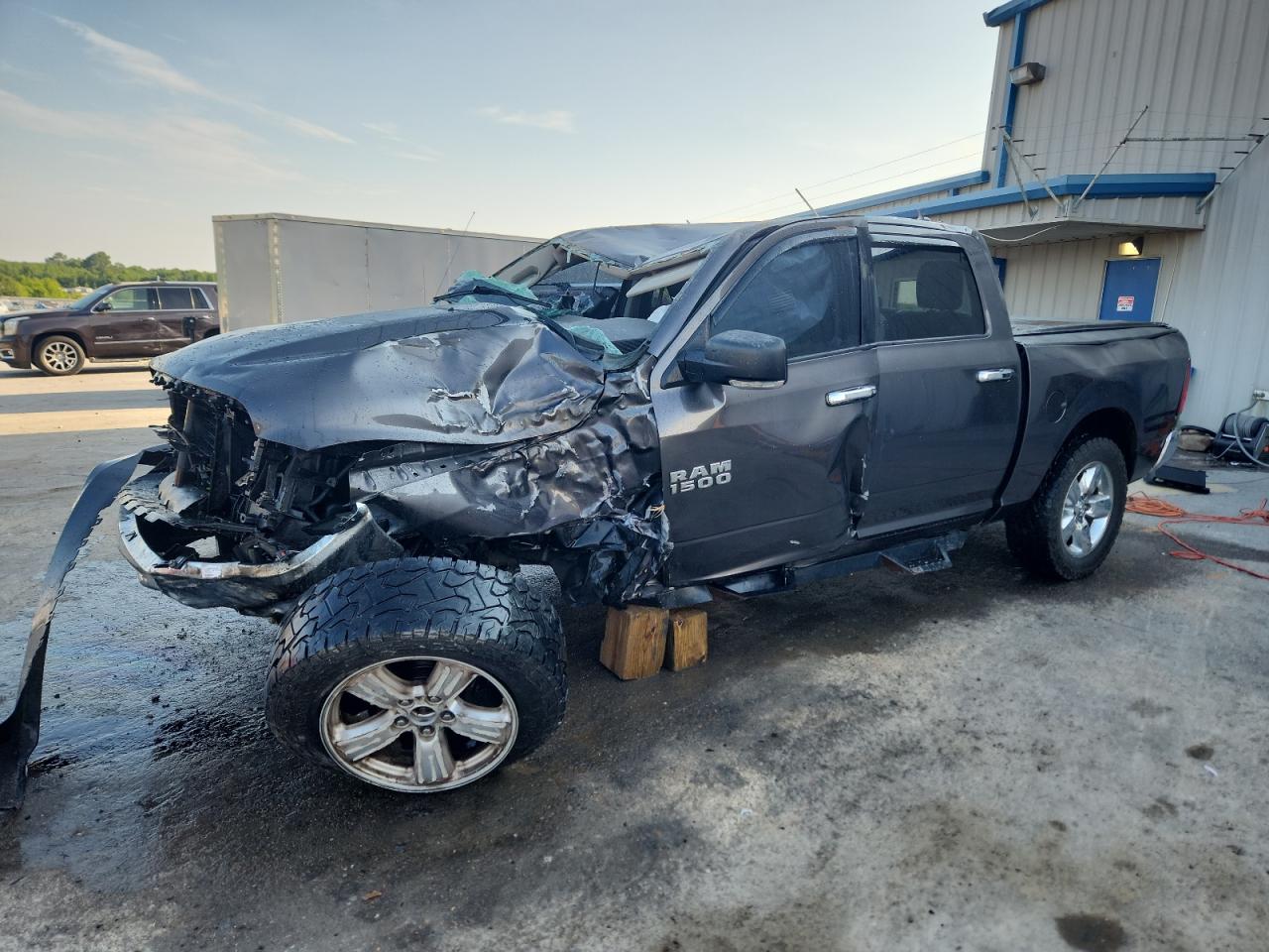 RAM 1500 SLT
