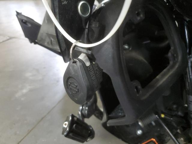 2021 HARLEY-DAVIDSON FLTRK 1HD1KZF15MB631757