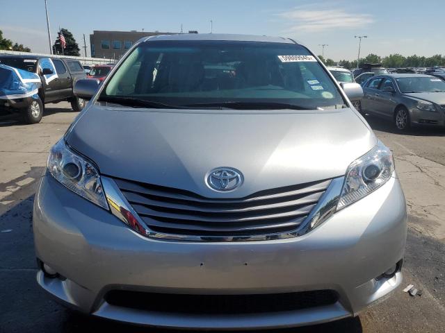 2017 TOYOTA SIENNA XLE 5TDDZ3DC5HS169369