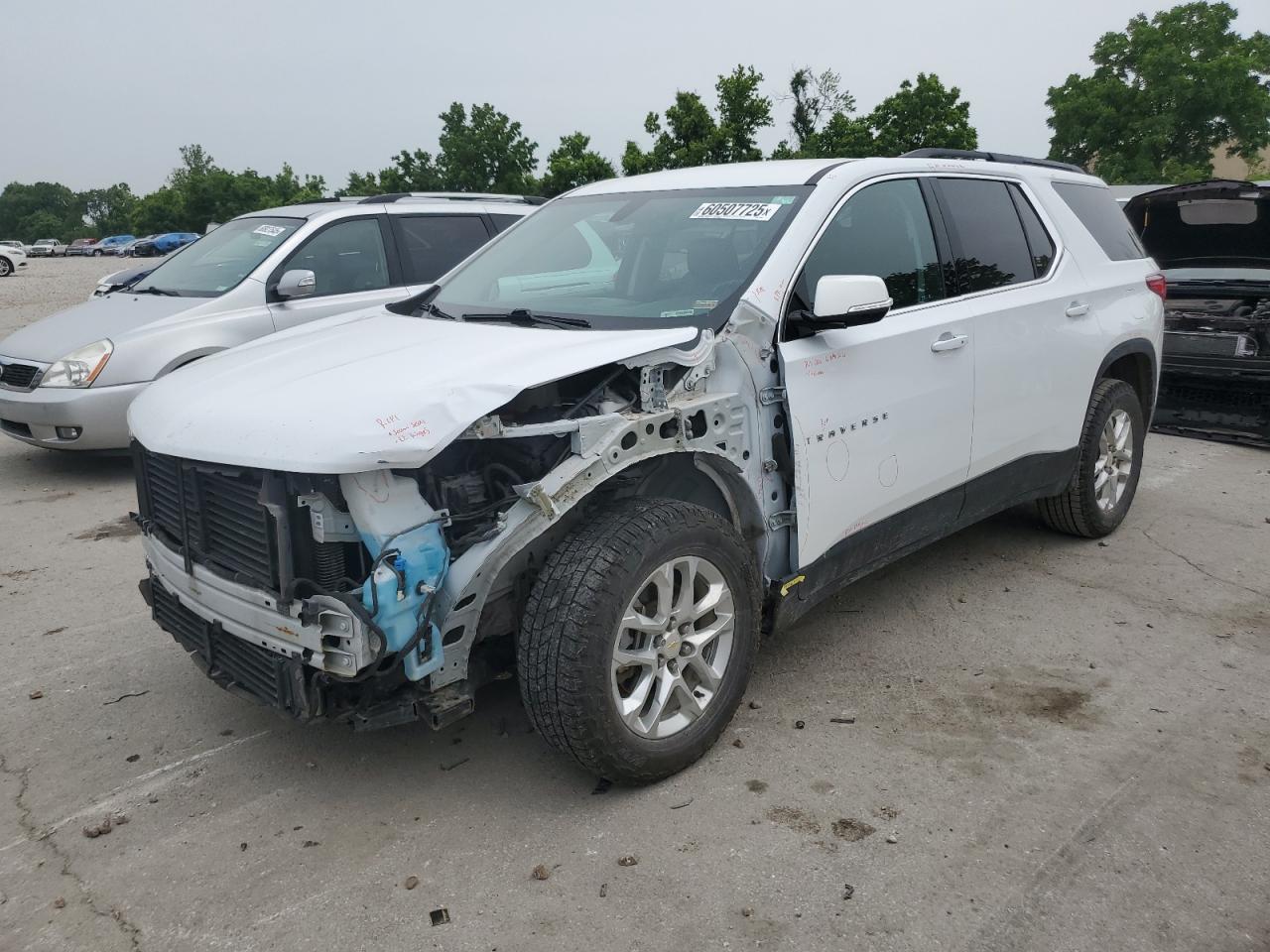 CHEVROLET TRAVERSE LT
