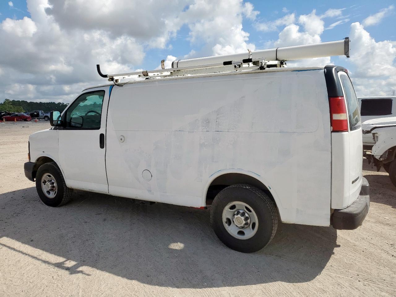 CHEVROLET EXPRESS G2500