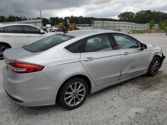 Vin: 3fa6p0h71hr260335, lot: 57857705, ford fusion se 20173