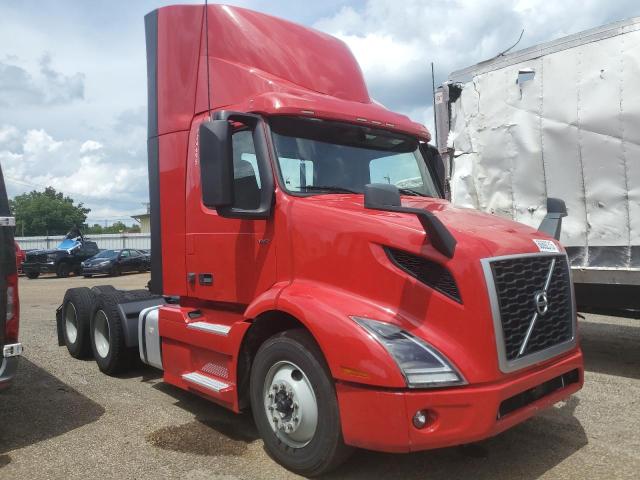 VOLVO VNR 2021 red  diesel 4V4WC9EG7MN270707 photo #1