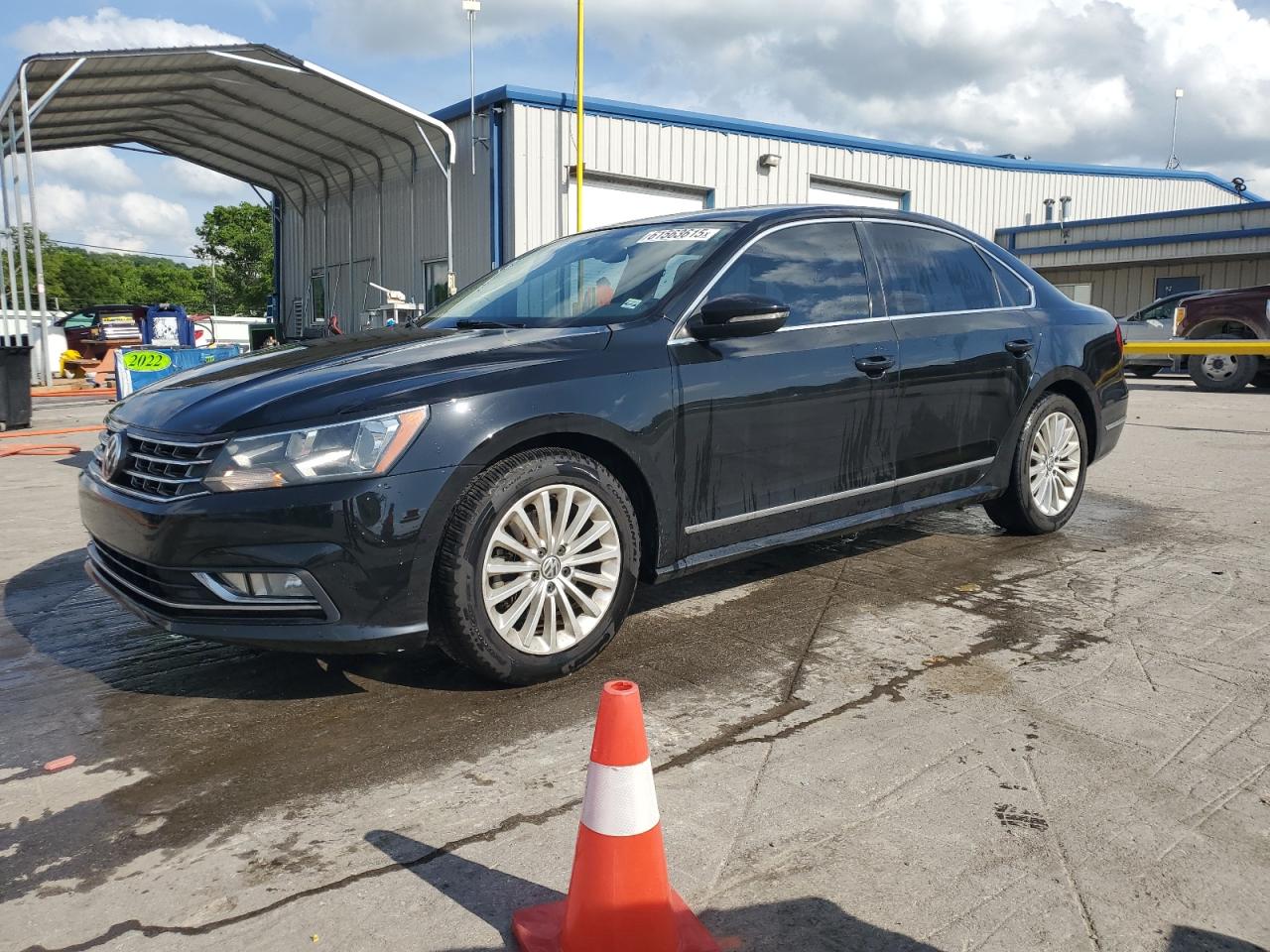 VOLKSWAGEN PASSAT SE