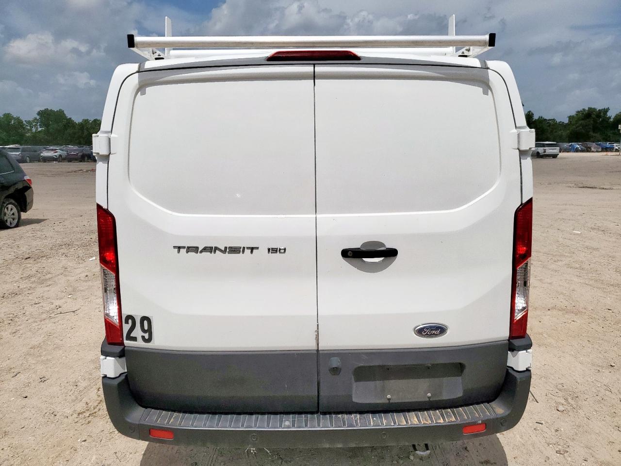 FORD TRANSIT T-150